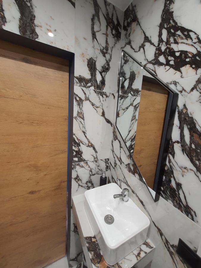 Apartament Nad Fontanna Lägenhet Malbork Exteriör bild