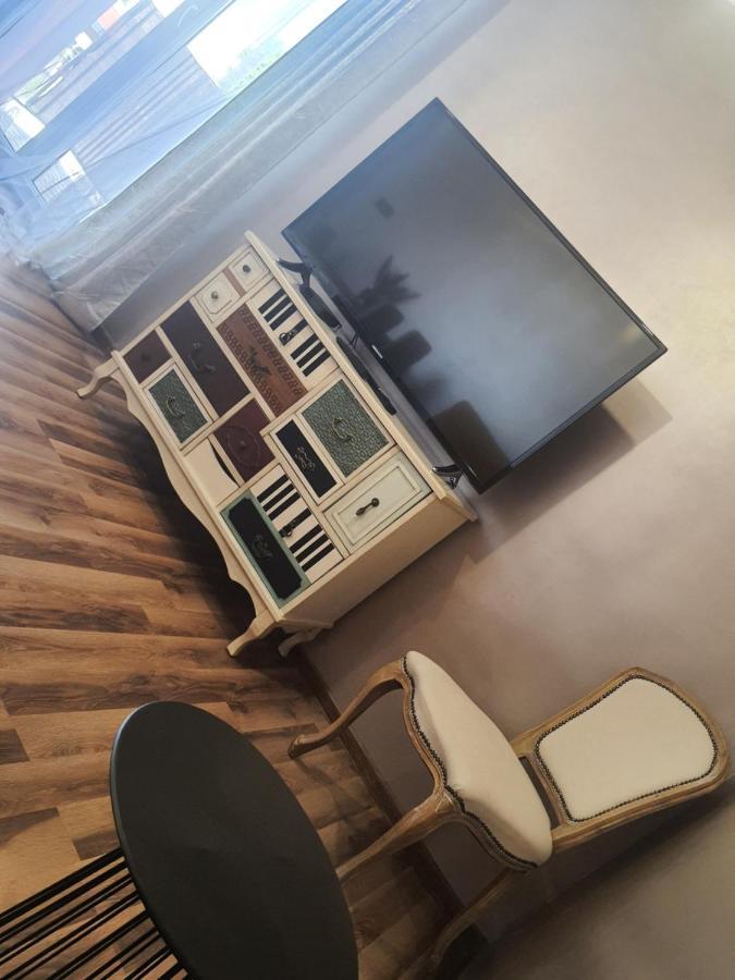 Apartament Nad Fontanna Lägenhet Malbork Exteriör bild